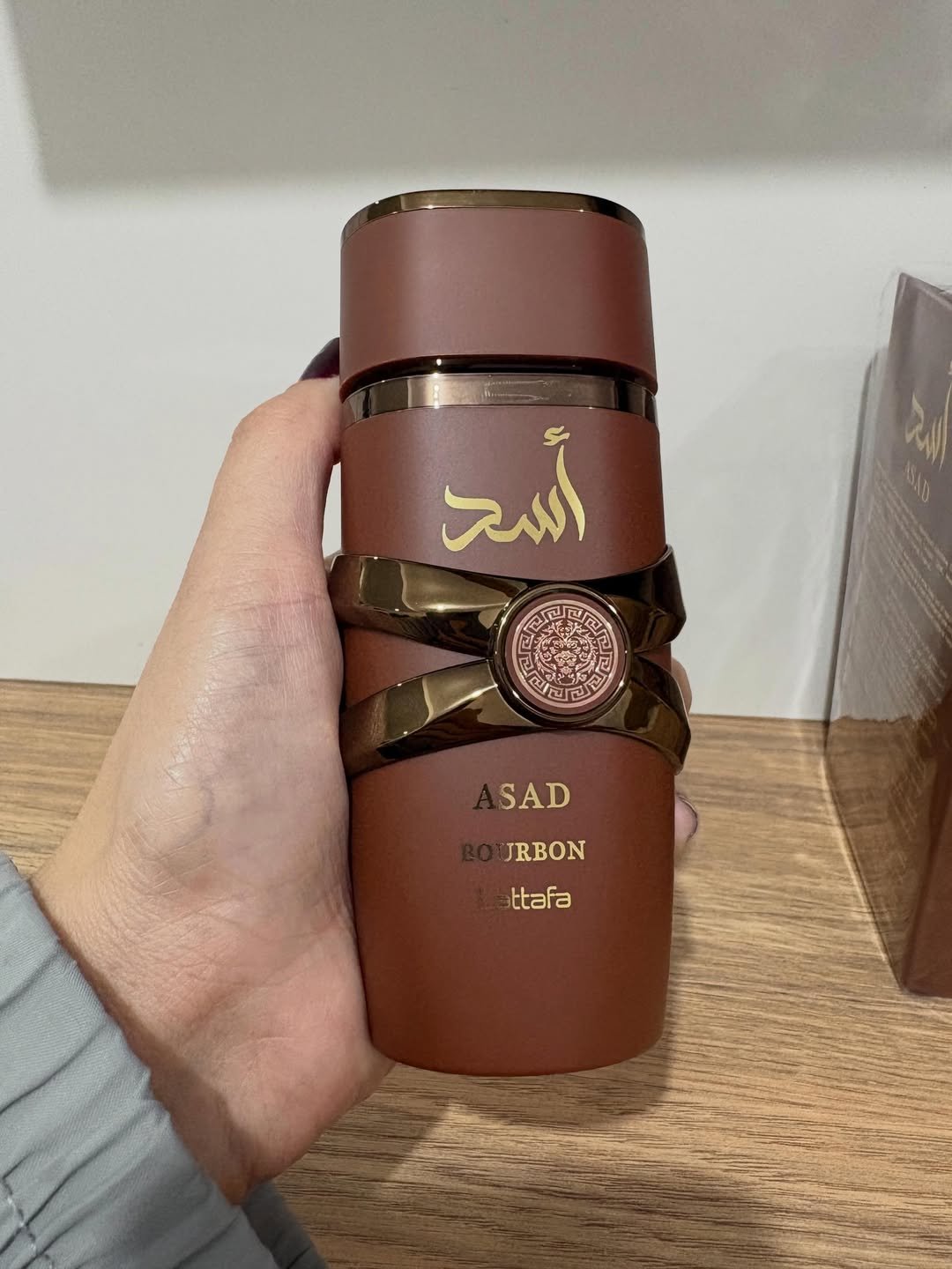 Asad Bourbon em mãos